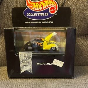 NWT Mercohaulic Hot Wheels Black and Yellow Flame Car
